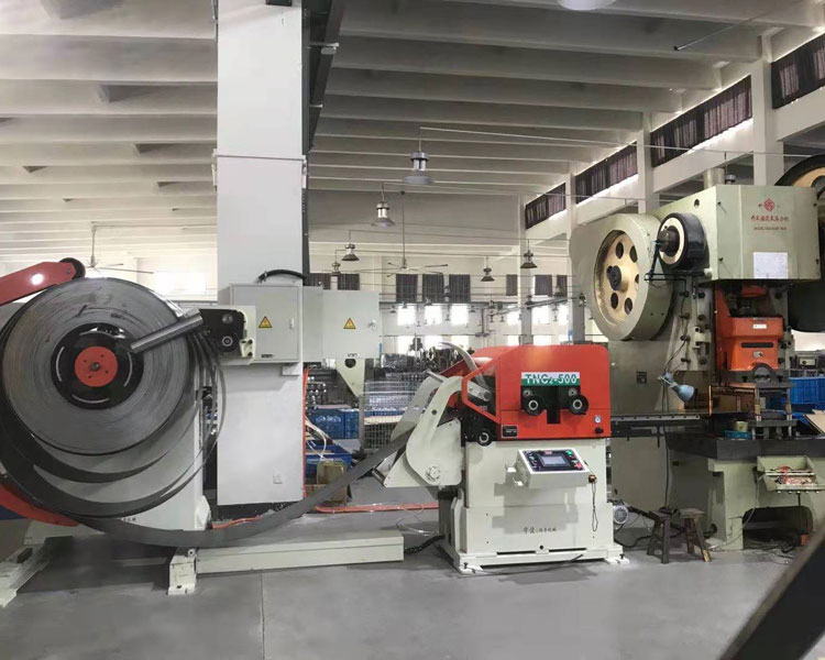 TNC2-500三合一伺服送料機